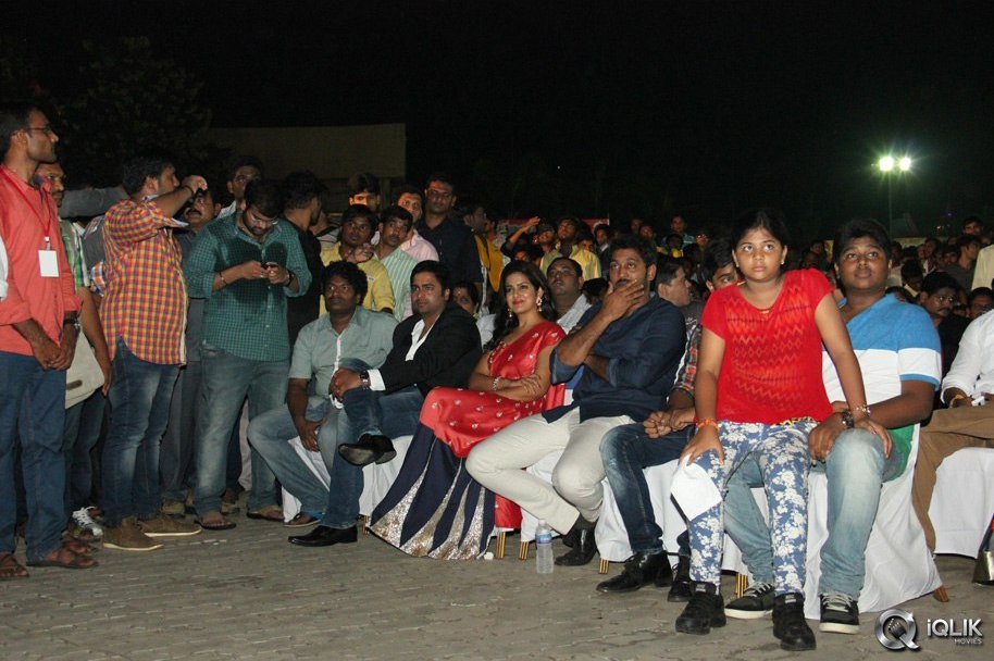Rowdy-Fellow-Movie-Platinum-Disc-Function